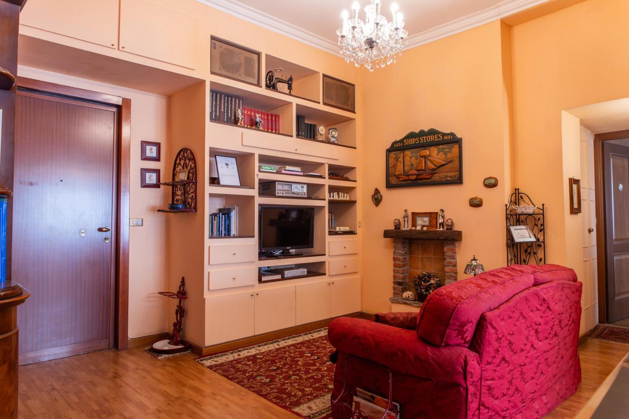 Duomo Walking Distance Elegant Flat With View Apartment Milan Exterior photo
